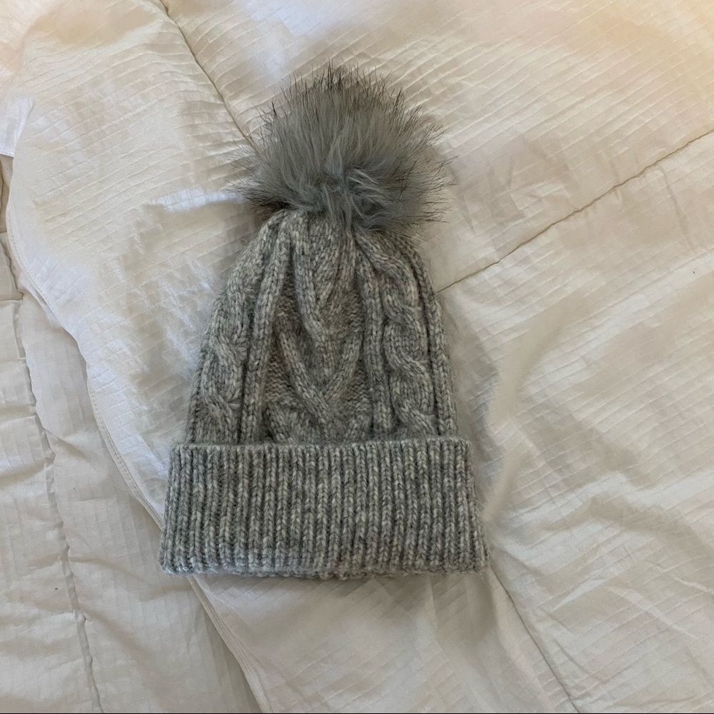 American Eagle winter hat